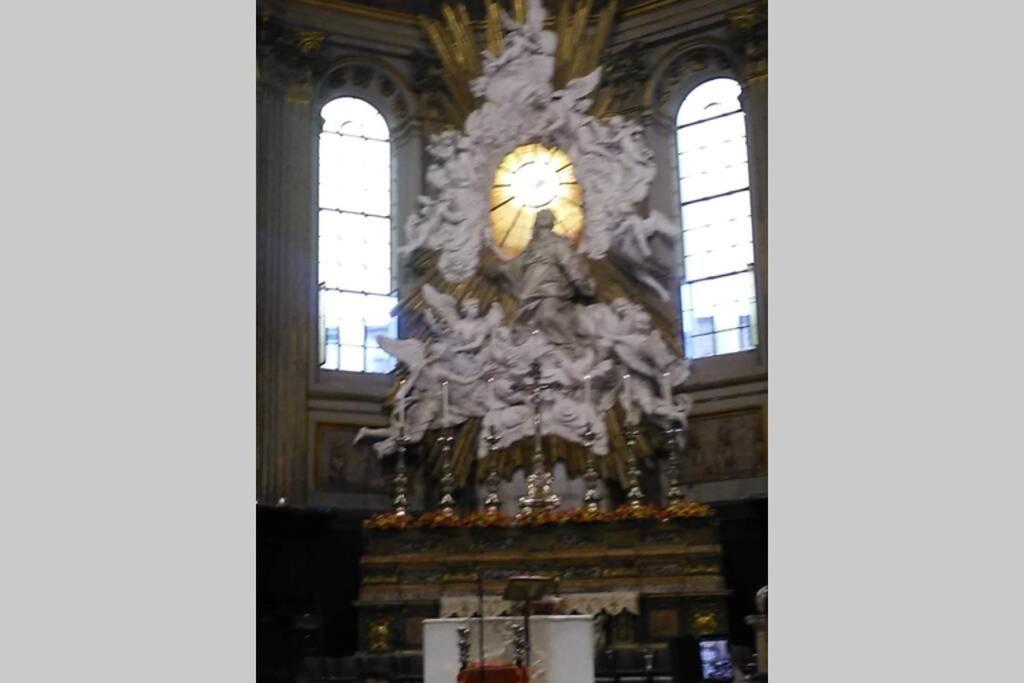 Napoli Centro Storico Un Passo Da San Gennaro Leilighet Eksteriør bilde